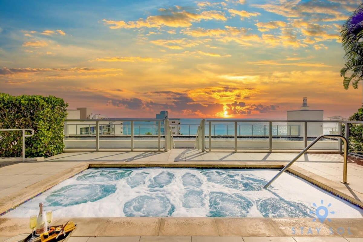 Beachfront Resort - Hot Tub & Pool- Near Beach Hollywood Buitenkant foto